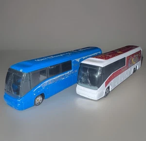 Lot Of 2 Matchbox 2003 & 2005 Disney MCI Coach Disneyland & Walt Disney World - Picture 1 of 12