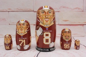Washington Redskins Kirk Cousins NFL Sport handbemalte Holznestpuppe - Bild 1 von 12