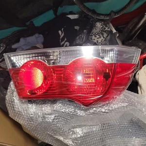 Volvo C70 06-09 Klar Rot Rückleuchte Lampe Links Beifahrerseite Nahe Seite OEM - Bild 1 von 7
