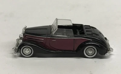 HO Scale Busch 1950 Mercedes 170 S Convertible Top Down - Image 1 of 4