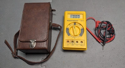 Multímetro digital Beckman Industrial HD110 com estojo e cabos FUNCIONANDO - Imagem 1 de 4