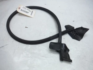 2001 HONDA CR-V AWD A/T REAR WINDOW SEAL OEM 1997 1998 1999 2000 - Picture 1 of 7