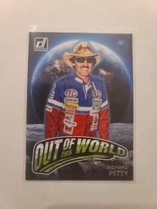 2023 Donruss NASCAR Out of this World Richard Petty #OW-RP - Picture 1 of 2