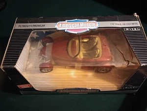 Ertl American Muscle Plymouth Prowler Collector's Edition 1:18 Candy Magenta  - Bild 1 von 12