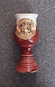 Ohio Renaissance Festival 2001 Burgund & Weiß 7,5 Zoll Souvenir Stein - Bild 1 von 6