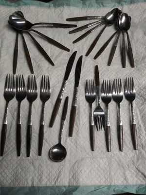 27 Pieces INTERPUR/Japan Flatware - Image 1 of 4