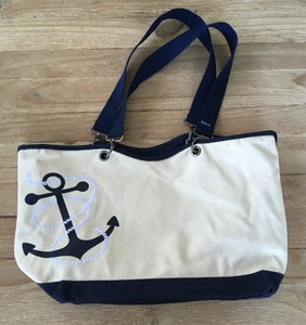 thirty one pool bolsa