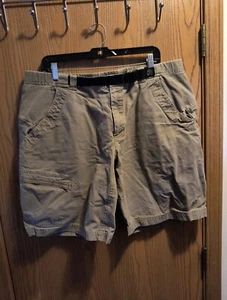 Pantalones Cortos Mountain Hardwear Caqui con Cinturón Runaut Algodón 10” Entrepierna Para Hombres Talla XL USADOS EN EXCELENTE ESTADO - Imagen 1 de 10