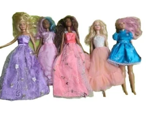 Barbie Bambole Abbigliamento Moda Originale Mattel (lotto di 5) con abiti vintage - Foto 1 di 7