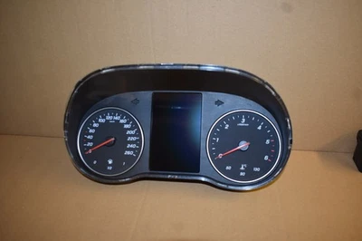Genuine Mercedes w447 Speedometer Speedometer Kmh a4479006524 Instrument Cluster Speedometer - Image 1 of 4