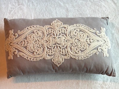 Vintage Style Gray Lumbar Pillow 14x23 Embroidered Cream Design w/ Insert EUC - Image 1 of 4