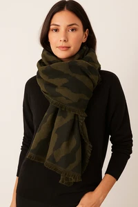 Anthropologie Damen Schal Tarnmuster olivgrün schwarz Fransen Herbst Cabincore - Bild 1 von 5