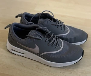 Nike Air Max Thea Damen Sneaker Größe 39, Grau - Sehr Gut erhalten!! - Bild 1 von 4