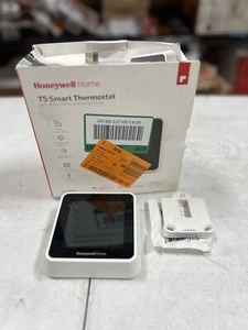 Honeywell Home T5 Smart Thermostat w/ Auto Home & Away Mode RTH8800WF - Picture 1 of 2