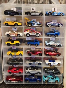 hot wheels/matchbox (case #93) MIXED IMPORTS isuzu mclaren triumph saleen - Picture 1 of 25