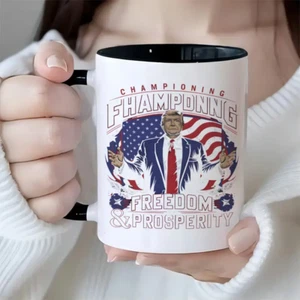 11 oz, CHAMPIONING FHAMPONG FREEDOM PROSPERITY, taza Trump, taza de cerámica, novedad - Imagen 1 de 9