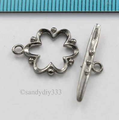 1x OXIDIZED STERLING SILVER FLOWER TOGGLE CLASP 14mm (#3088) - Image 1 of 2