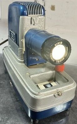 Proyector Diapositivas Vintage TDC VIVID SHOWPAK 300 Modelo 123, Hecho en EE. UU. Foto 1 de 4