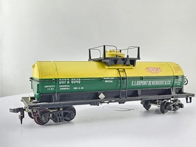 *READ HO Scale TYCO Dupont Single Dome Tank Car DUPX 6046 Top Platform - Image 1 of 4