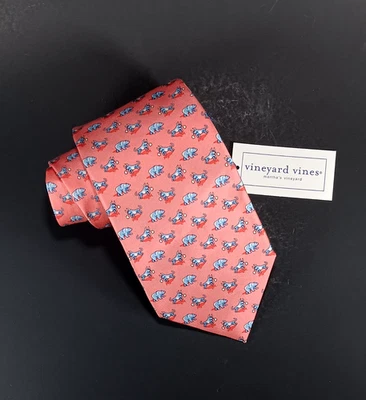Corbata de cuello de seda Vineyard Vines Bulls & Bears Stock Market Coral Morgan Stanley NUEVA Foto 1 de 4