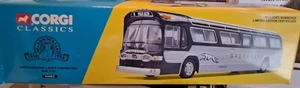 MODEL RAILROAD 1/50 SCALE GREYHOUND BUS - Picture 1 of 3