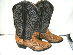 Vintage **TONY LAMA** Cowboy Boots --Leather & Reptile- Size 8.5EE- Syle 8114 - Picture 1 of 8