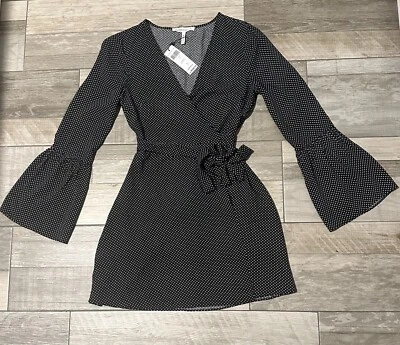 Vestido envolvente BCBGeneration talla S Foto 1 de 4