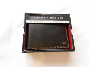 Tommy Hilfiger Men's billfold RFID Protection Leather Wallet & Valet 31hp220110 - Picture 1 of 6