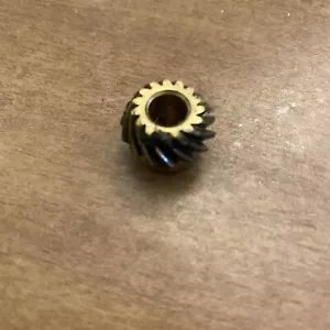 Dressmaker 6800 Sewing Machine Replacement OEM Part Gear - Picture 1 of 2
