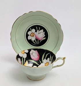 Paragon mintgrün/schwarze Tulpen & Narzissen Teetasse und Untertasse - Bild 1 von 23