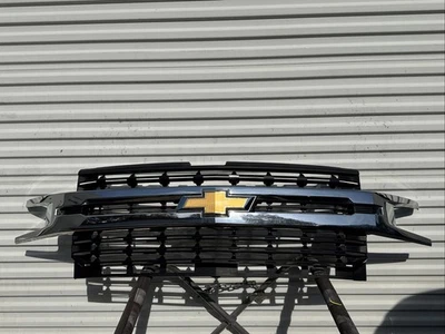 Chevrolet Silverado 1500 2019 2020 2021 parrilla OEM parrilla central delantera superior❗️ Foto 1 de 4