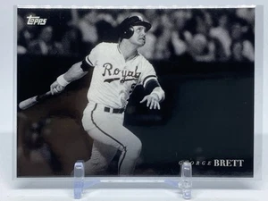 George Brett 2020 Topps On Demand Black & White #70 PR: 672 Royals HOF - Bild 1 von 2