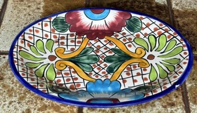 "Plato ovalado de cerámica mexicana de entretenimiento de 10,5"" estilo Talavera" Foto 1 de 4