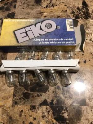Bombilla intermitente - Lámpara estándar - Caja Eiko 3497 Caja de 10 Foto 1 de 3