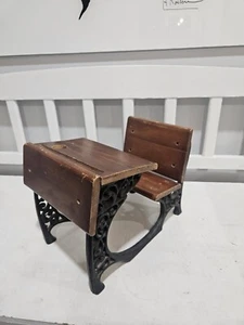 Vintage 90s American Girl Doll Cast Iron And Wooden Desk - Picture 1 of 14