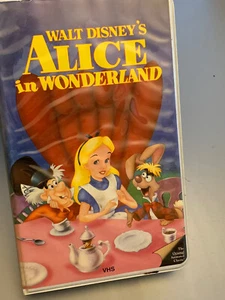 Vintage - Alice In Wonderland (VHS) Walt Disney's Black Diamond Classic - Picture 1 of 4