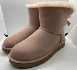 RRP: £185 Brand New UGG Mini Bailey Bow II Suede Water-Resistant Boots Size 5 - Picture 1 of 14