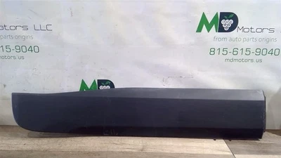 Chevrolet Traverse 2018-2024 pasajero trasero derecho puerta inferior moldura  Foto 1 de 4