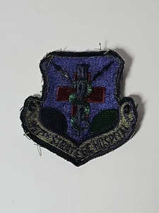 PARCHE INSIGNIA TENUE ESCUADRÓN HOSPITALARIO ESTRATÉGICO 857 ERA VIETNAM - Imagen 1 de 3