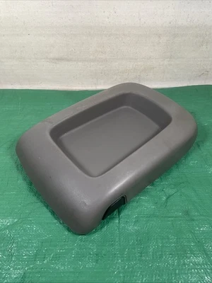 Chevrolet Tahoe GMC Yukon 2003-2006 consola central tapa de plástico gris reposabrazos OEM Foto 1 de 4