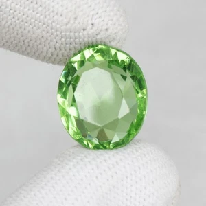 17,14 Ct. Ametista verde taglio ovale creata in laboratorio pietra preziosa sfusa per creazione gioielli - Foto 1 di 4