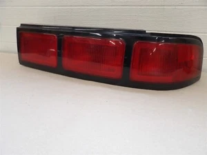 CHEVY LUMINA CAR 1990-1994 RH PASSENGER SIDE TAILLIGHT LAMP ASSEMBLY OEM - Picture 1 of 7