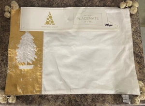 4 tapetes Grammercy Studio Place de oro blanco con árboles de Navidad bordados ~sin usar - Imagen 1 de 5