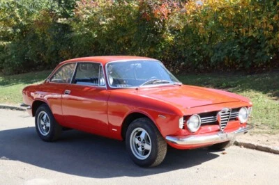 1967 Alfa Romeo Giulia Sprint  - Изображение 1 из 4
