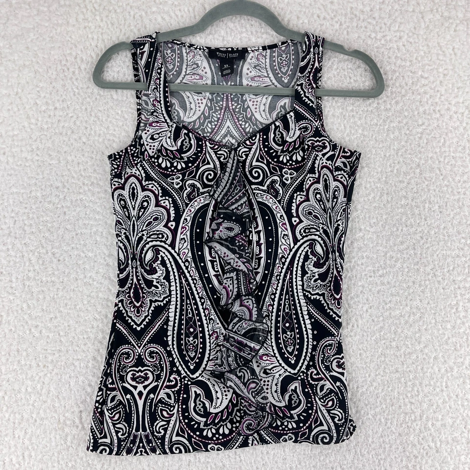 Camiseta sin mangas con estampado de cachemira negra White House Black Market para mujer con volantes talla XS Foto 1 de 4