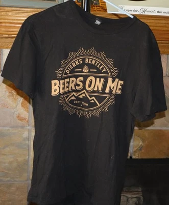 Dierks Bentley T-Shirt Size M Black Beers on Me Tour Short Sleeve Crew Neck - Image 1 of 4