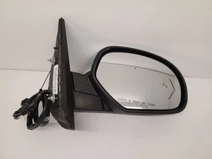 09-14 CHEVY SUBURBAN 1500 RH Passenger Side View Mirror Power Opt DL3 20756774 - Picture 1 of 12