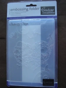 NEW Couture Creations BUTTERFLY HUGS Premium Embossing Folder Serenity HEART - Picture 1 of 3