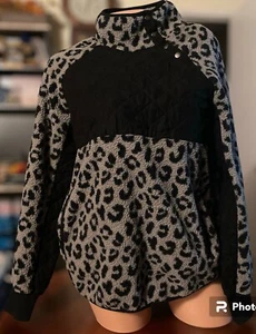 Pullover in pile rosa giglio asimmetrico a scatto stampa leopardata donna M - Foto 1 di 18