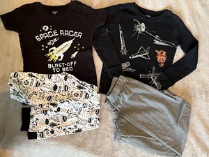 Adorable Lot of Carter's Short and Long Sleeve Space-Theme Pajamas - Size 6 - Picture 1 of 2